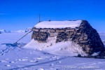 Akseloya_2003_02_D