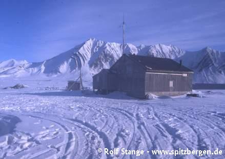 Jägerhütte auf Akseløya, Bellsund