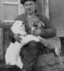 Polar bear king - Henry Rudi with young polar bear at Bjørneborg