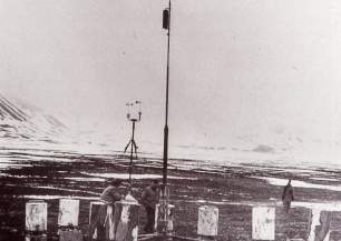 German war weather stations in Spitsbergen: Kreuzritter in the Liefdefjord