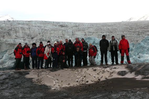 Group photo Ymerbukta