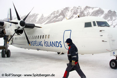 East Greenland: flights to Scoresbysund, Constable Point