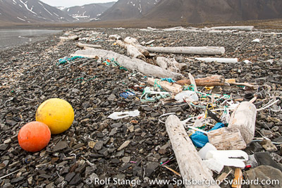 Plastikmüll in Mushamna/ Spitzbergen