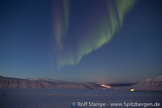 Polarnacht und Nordlicht im Adventdalen