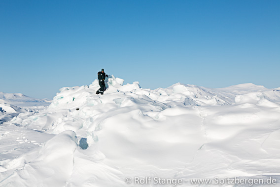 pressure ice ridge, Storfjord