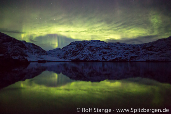 Nordlicht. Scoresbysund, Ostgrönland