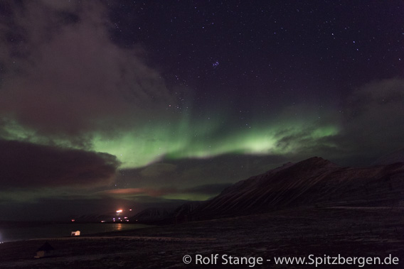 Northern lights over Adventdalen