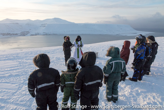 Sun festival week Longyearbyen: Church service at Telelinken