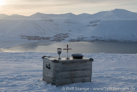 Sonnenfestwoche in Longyearbyen: Gottesdienst am Telelinken