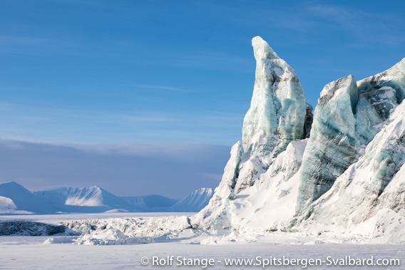 Glacier front of Hayesbreen, Mohnbukta