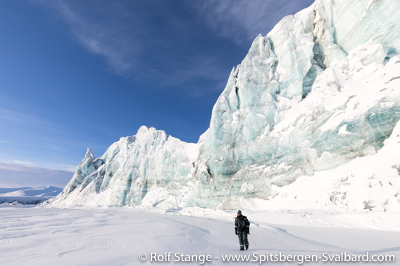 Glacier front of Hayesbreen, Mohnbukta