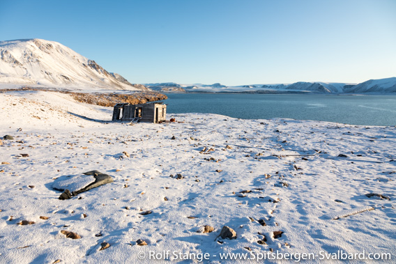 Fine late September day in Sorgfjord