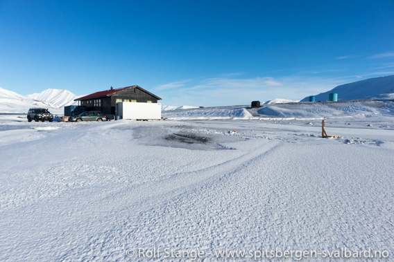 Skøytebane Longyearbyen Camping