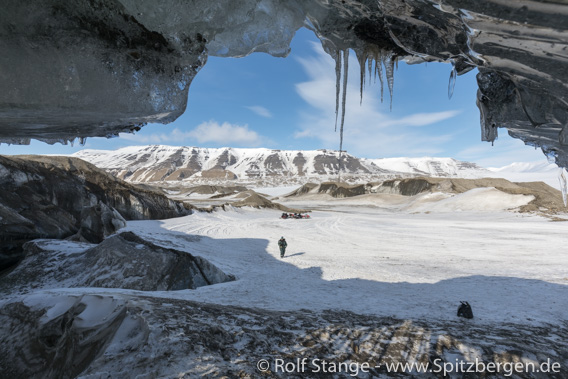 Eishöhle Rabotbreen