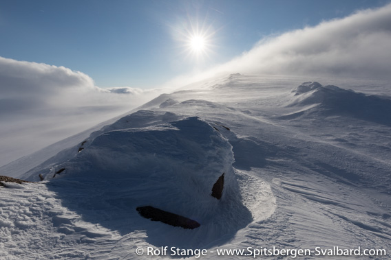 Newtontoppen peak