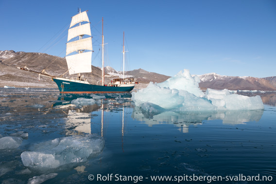 Antigua, Spitzbergen