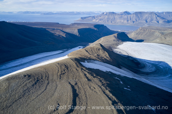 Geologie, Adventfjord