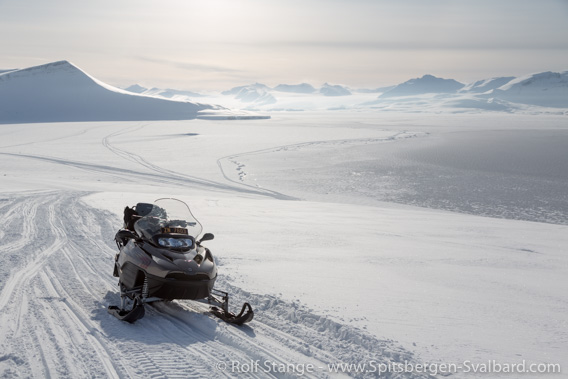 Snow mobile tour, Grønfjord