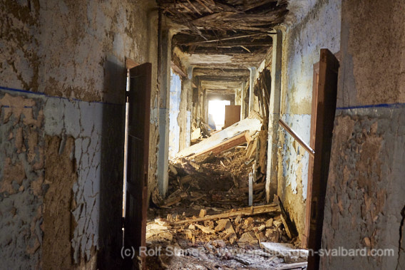 Westernmost building, corridor