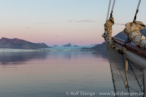 Spitzbergen unter Segeln mit der Antigua