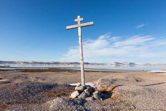 Orthodox cross, Nordre Russøya