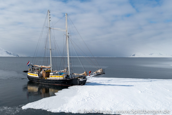 SV Meander, Spitzbergen
