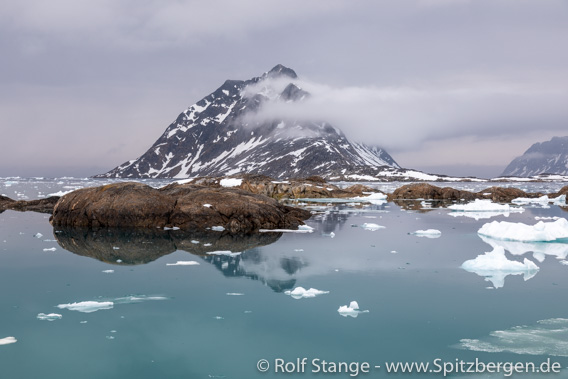 Fugleholmane, Fuglefjord