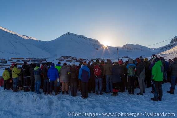 sun festival Longyearbyen