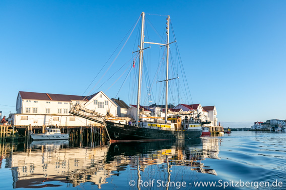 Arctic sailing season 2023