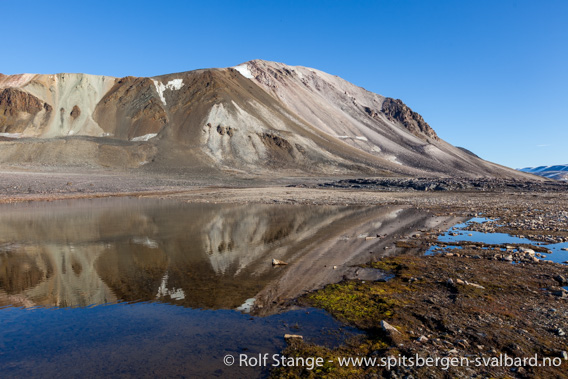 Sorgfjorden: Heclahuken