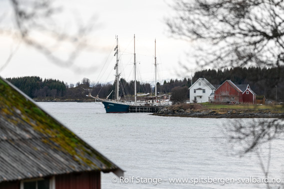 Finnkroken, Reinøya