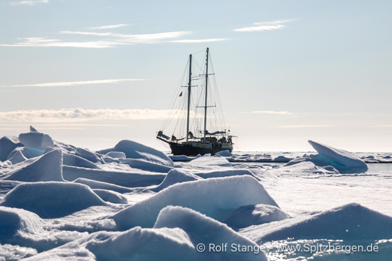 SV Meander, Spitzbergen