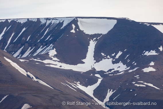Sjampagneglasset, et snøfelt på Operafjellet