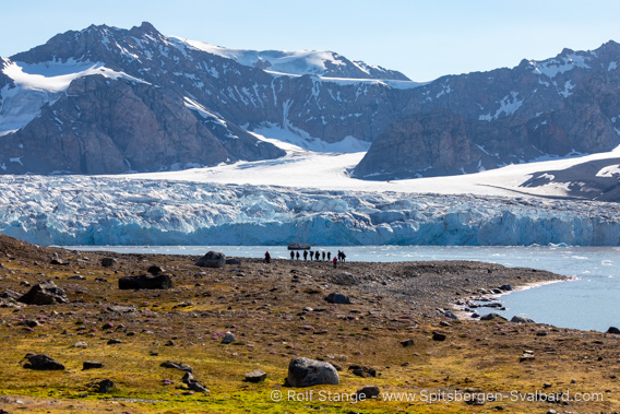 Fjortende Julibukta
