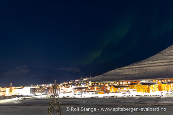 Longyearbyen, nordlys