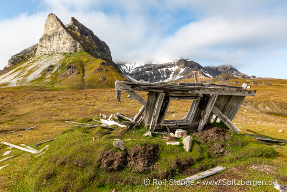 Trapperhütte, Alkhornet