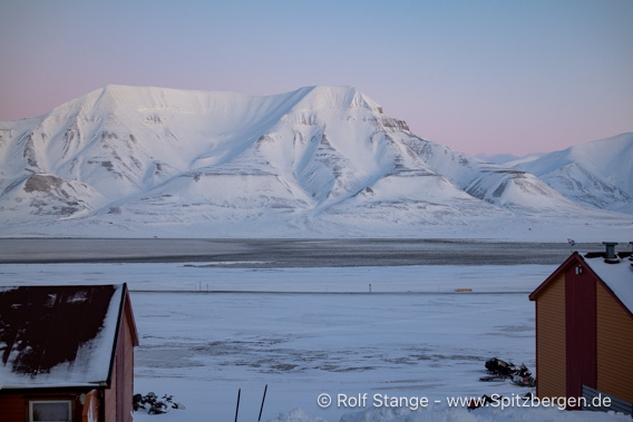 Longyearbyen, Hiorthfjellet